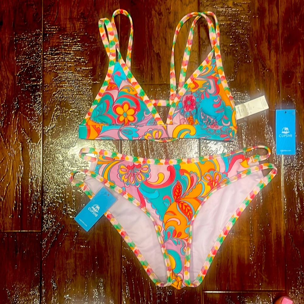 NWT bright colored Cupshe bikini